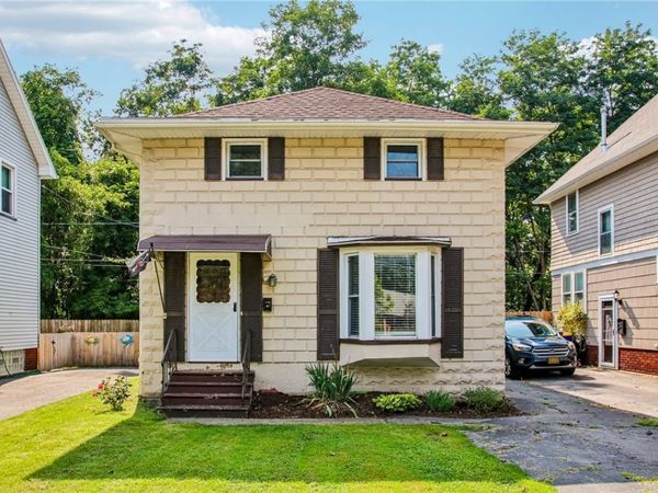 2363 Saint Paul Boulevard , Rochester, NY 14617