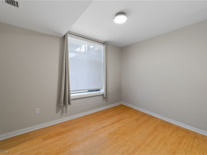 2044 Random Road, Unit 101, Cleveland, OH 44106 Photo 29