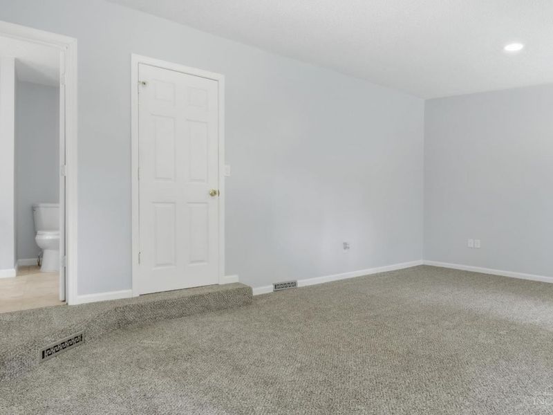 407 N Broadway Street, Blanchester, OH 45107 Photo 29
