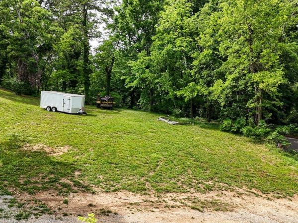 1128 Tremont Street, Chattanooga, TN 37405