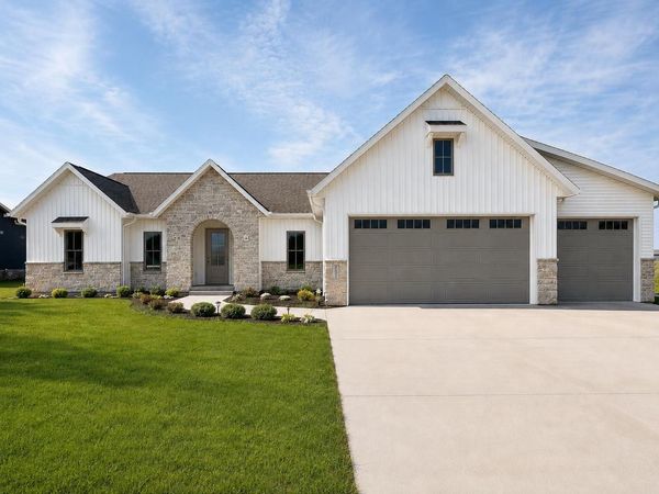 1609 TORCHWOOD TRAIL, De Pere, WI 54115