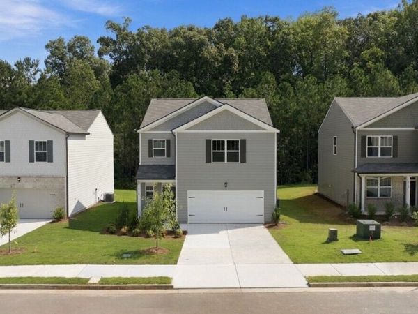 8170 Coldstream Drive, Fairburn, GA 30213