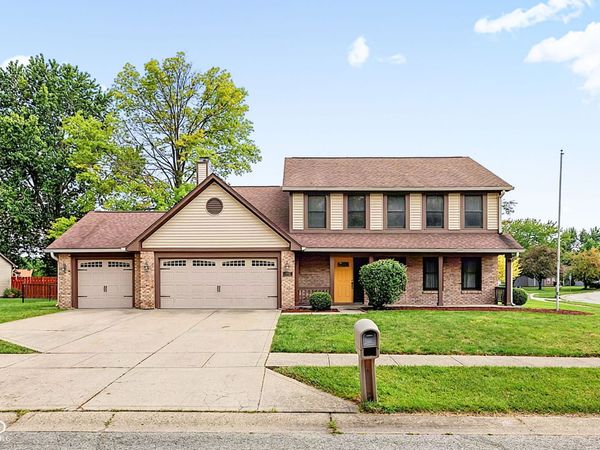 12502 Atwood Place , Fishers, IN 46038