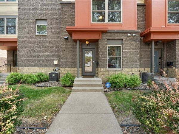 640 Dale Street N, Saint Paul, MN 55103