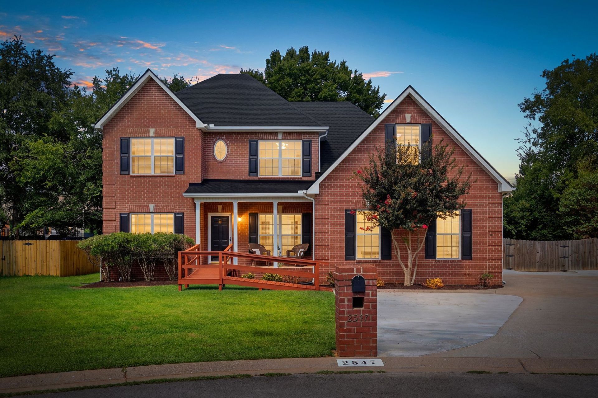 2547 Patricia Cir, Murfreesboro, TN 37128 Main Photo