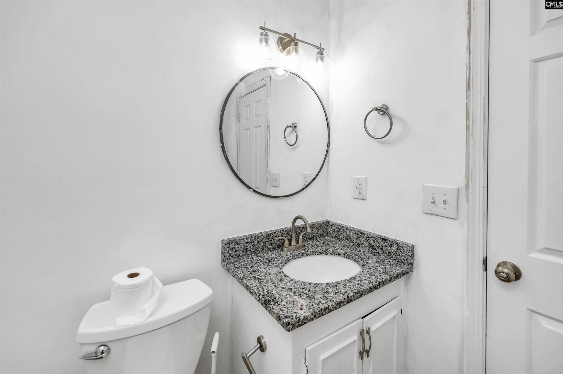 500 Kenton Drive  Photo 9