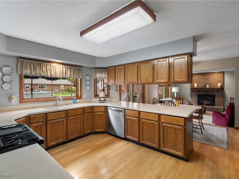 881 Dan Avenue, Canal Fulton, OH 44614 Photo 11
