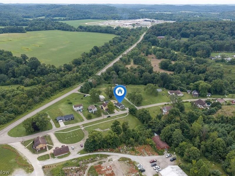 6597 Superior Road SE, Uhrichsville, OH 44683 Photo 10