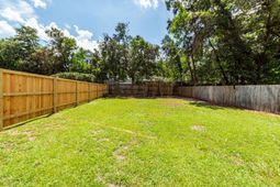17 Vincent Drive photo 4