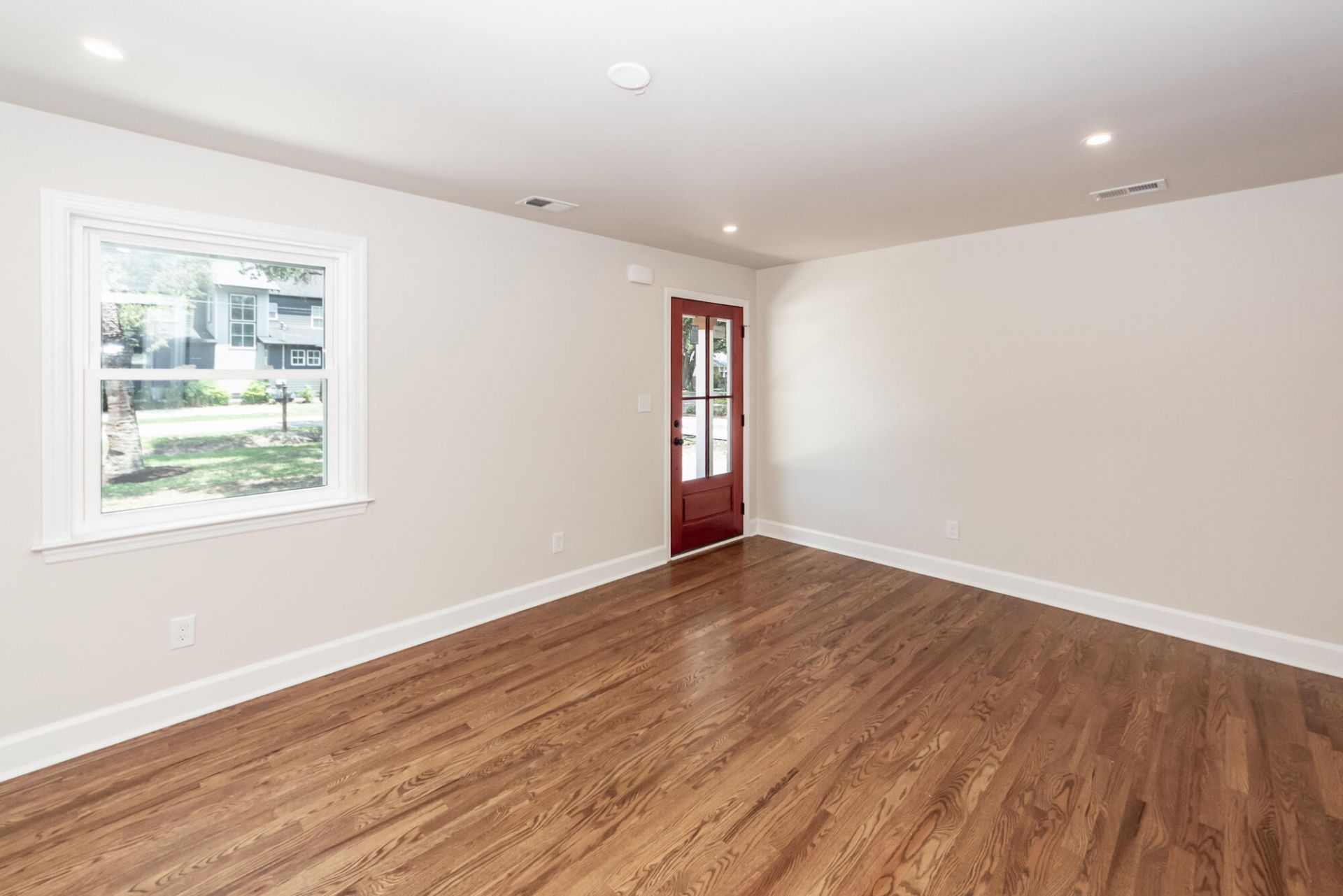 17 Vincent Drive Photo 7