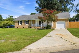 217 Vickie Street photo 4