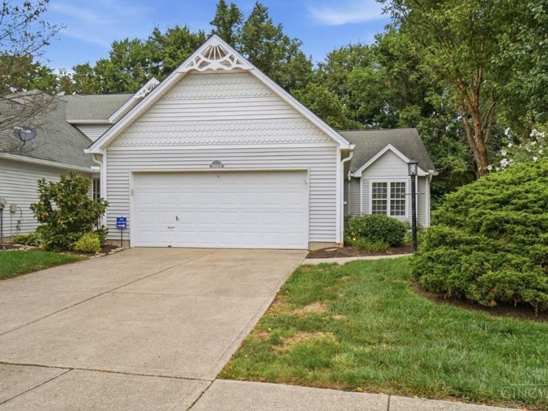 7612 Lake Pointe, Hamilton Township, OH 45039 Photo 3