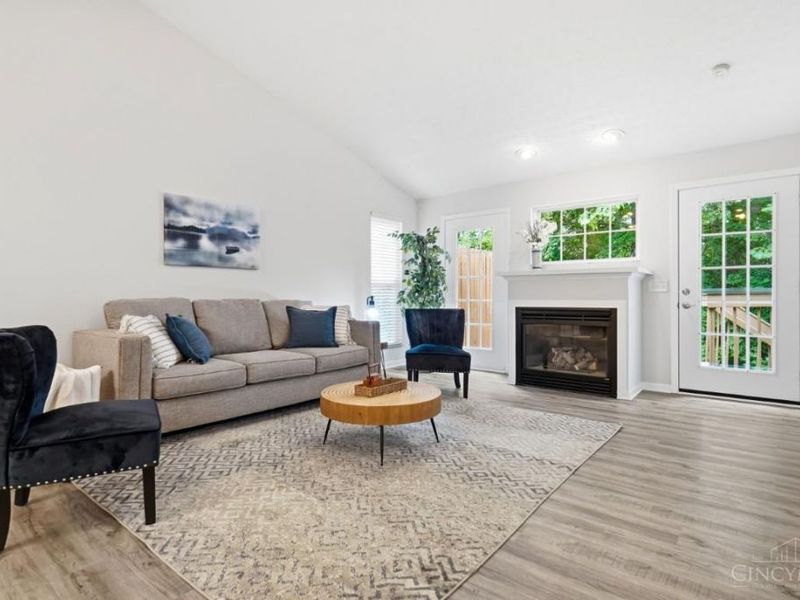 7612 Lake Pointe, Hamilton Township, OH 45039 Photo 8