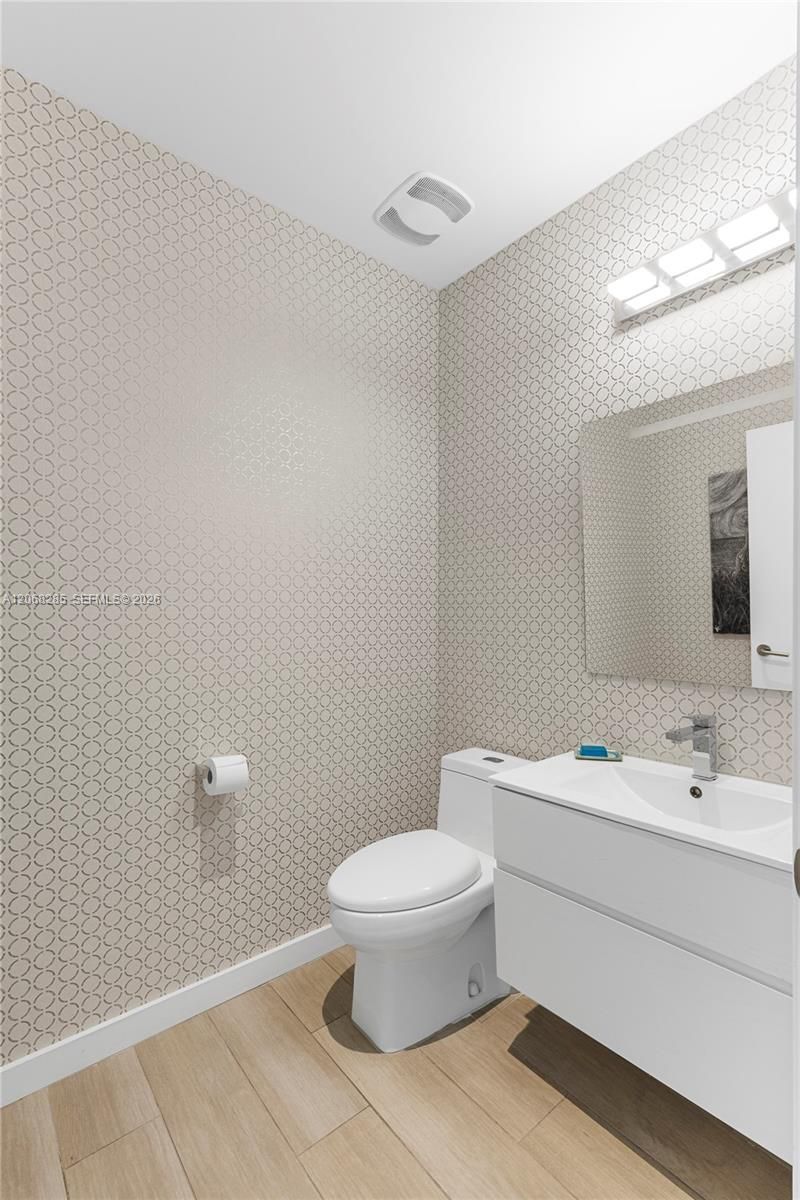 1600 SW 1st Ave , Unit 1202, Miami, FL 33129 Photo