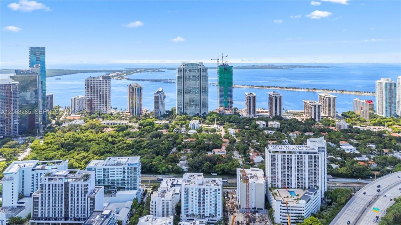 1600 SW 1st Ave , Unit 1202, Miami, FL 33129 Photo