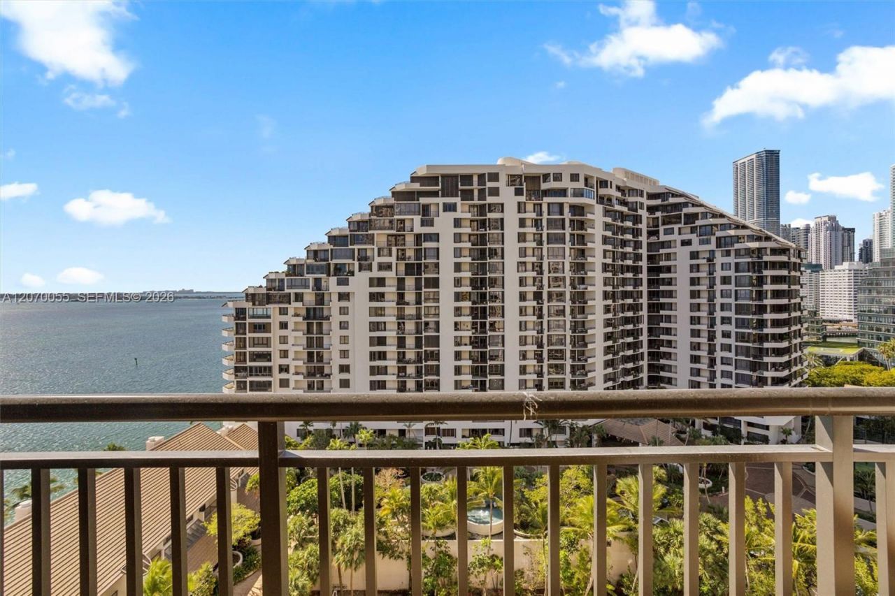 540 Brickell Key Dr , Unit 1519, Miami, FL 33131 Photo