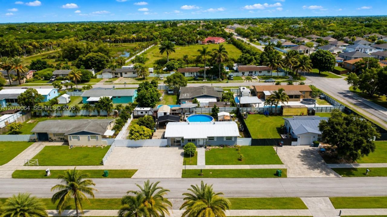 19221 SW 319th St, Homestead, FL 33030 Photo