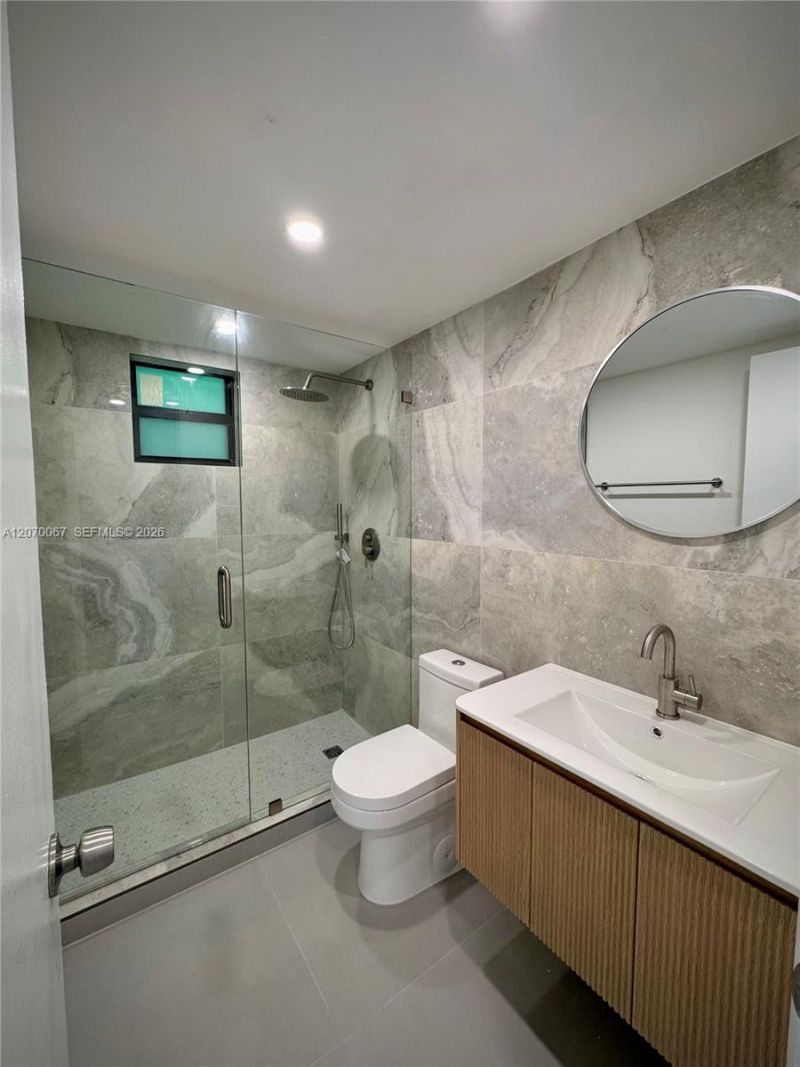 1530 SW 2nd St , Unit 405, Miami, FL 33135 Photo