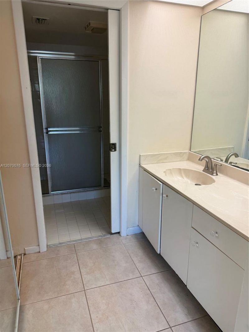 2255 SE 27th Dr , Unit 102-E, Homestead, FL 33035 Photo