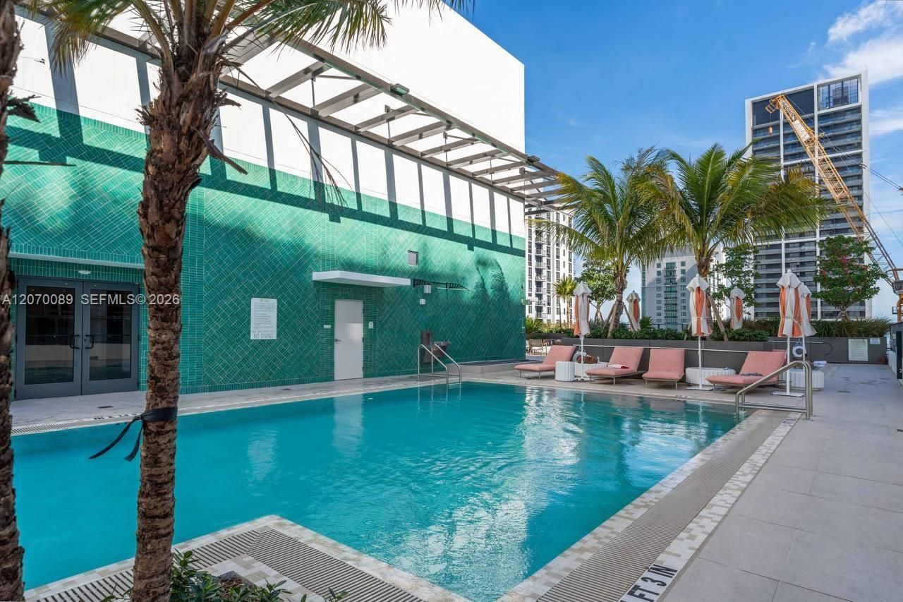 11 NE 6th , Unit 1210, Miami, FL 33132 Photo