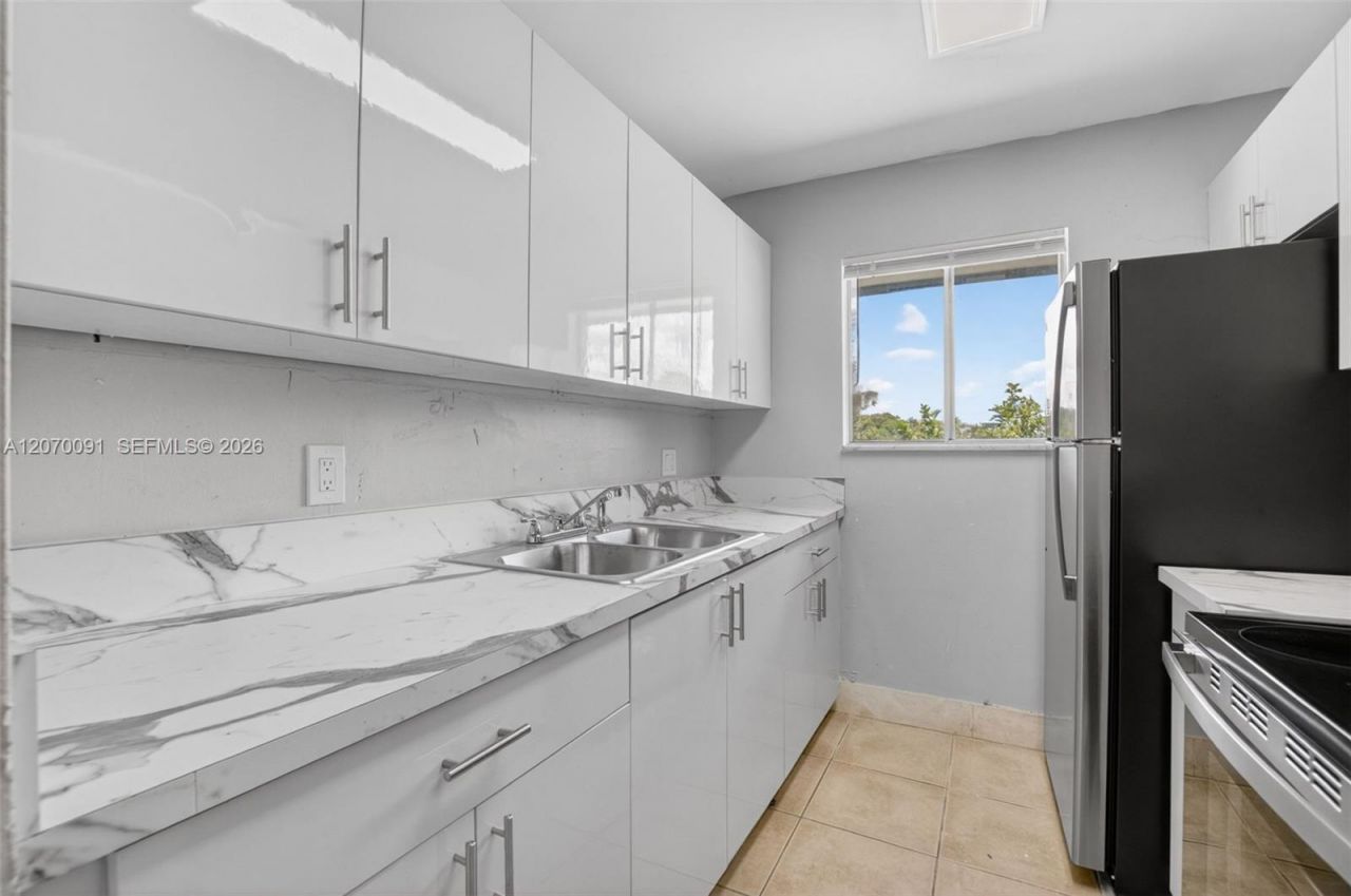 2201 Catherine Dr , Unit 3, Delray Beach, FL 33445 Photo
