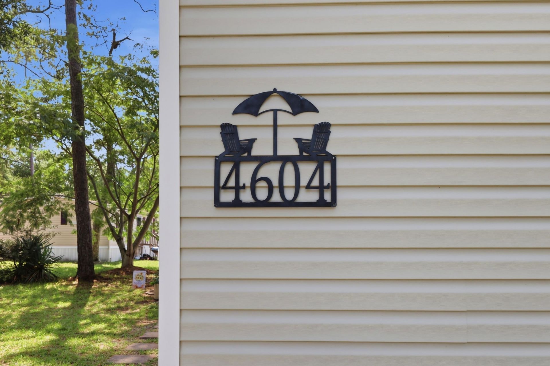 4604 Albatross St. Photo 22