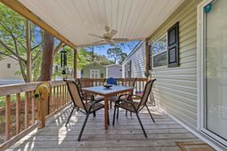 4604 Albatross St. photo 4