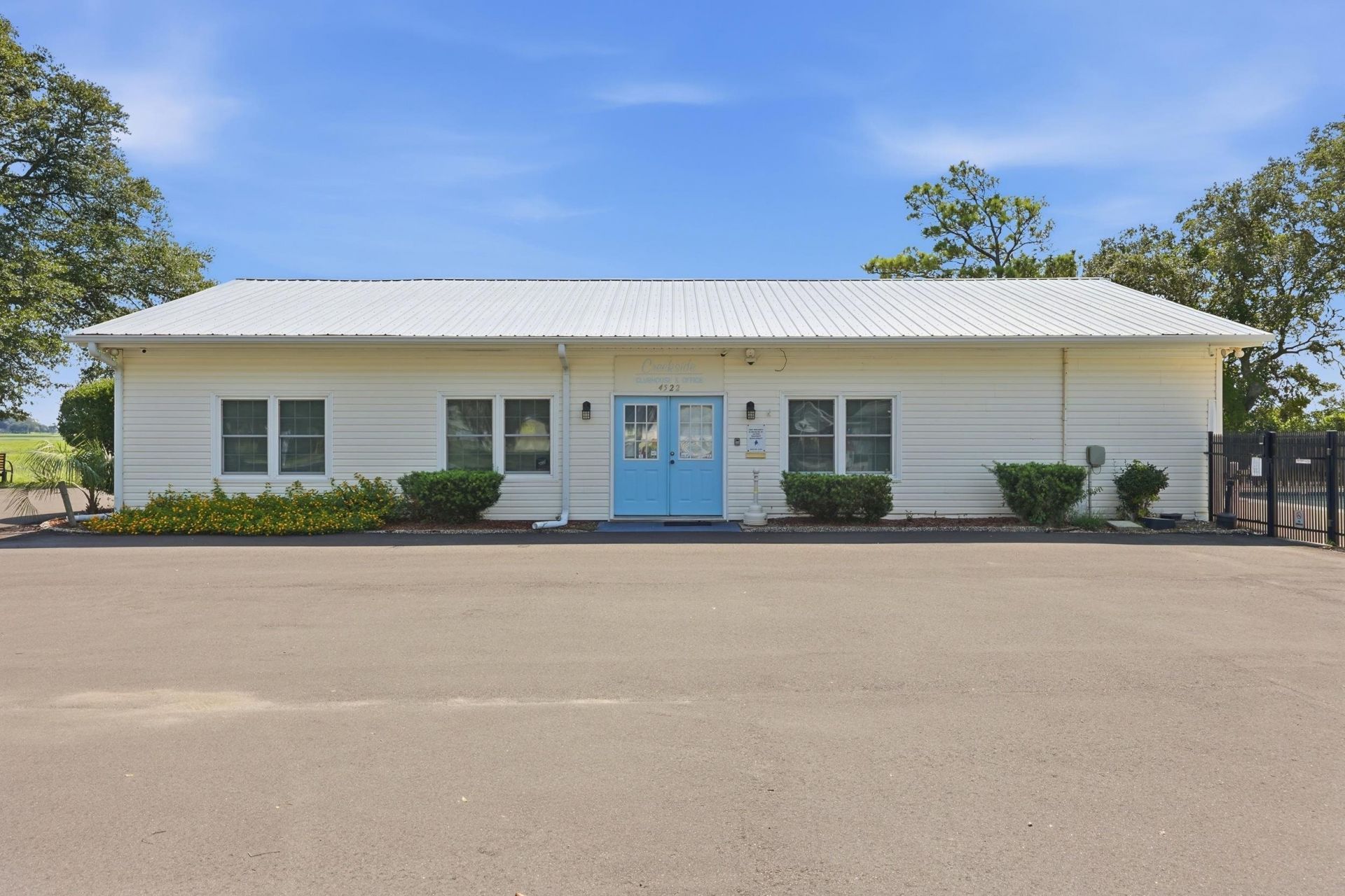 4604 Albatross St. Photo 32