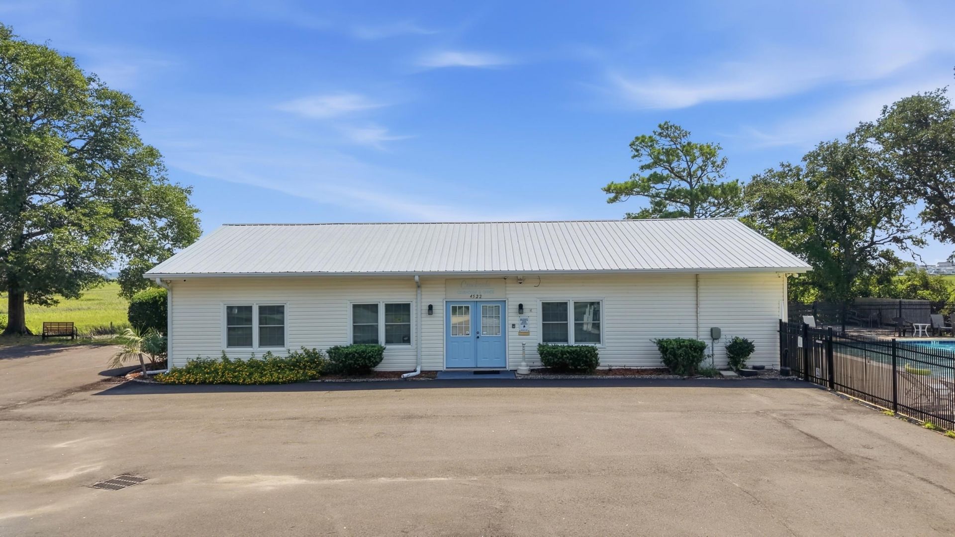 4604 Albatross St. Photo 33