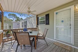 4604 Albatross St. photo 4
