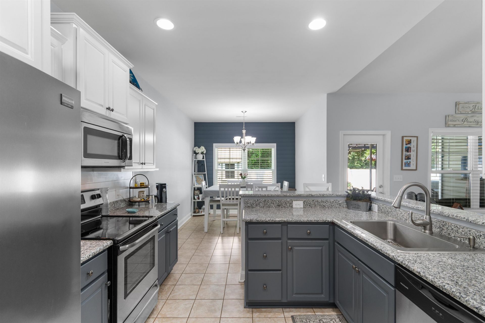 344 Clearwater Dr. Photo 11