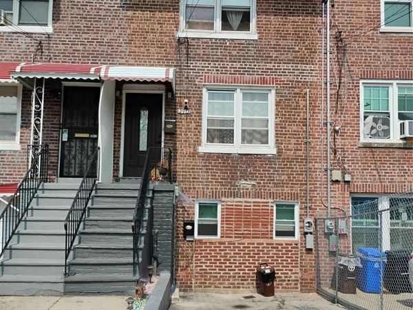 2913 Dewitt Place, Unit 1, Bronx, NY 10469