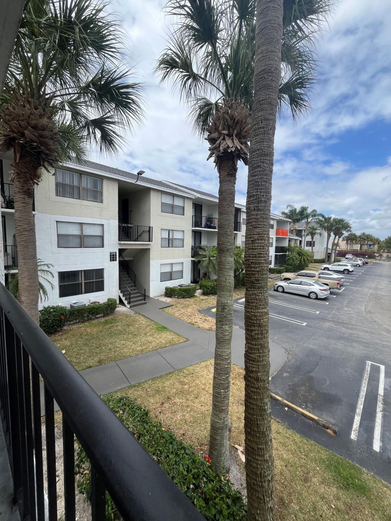 728 Executive Center Drive, Unit 21, West Palm Beach, FL 33401 Photo
