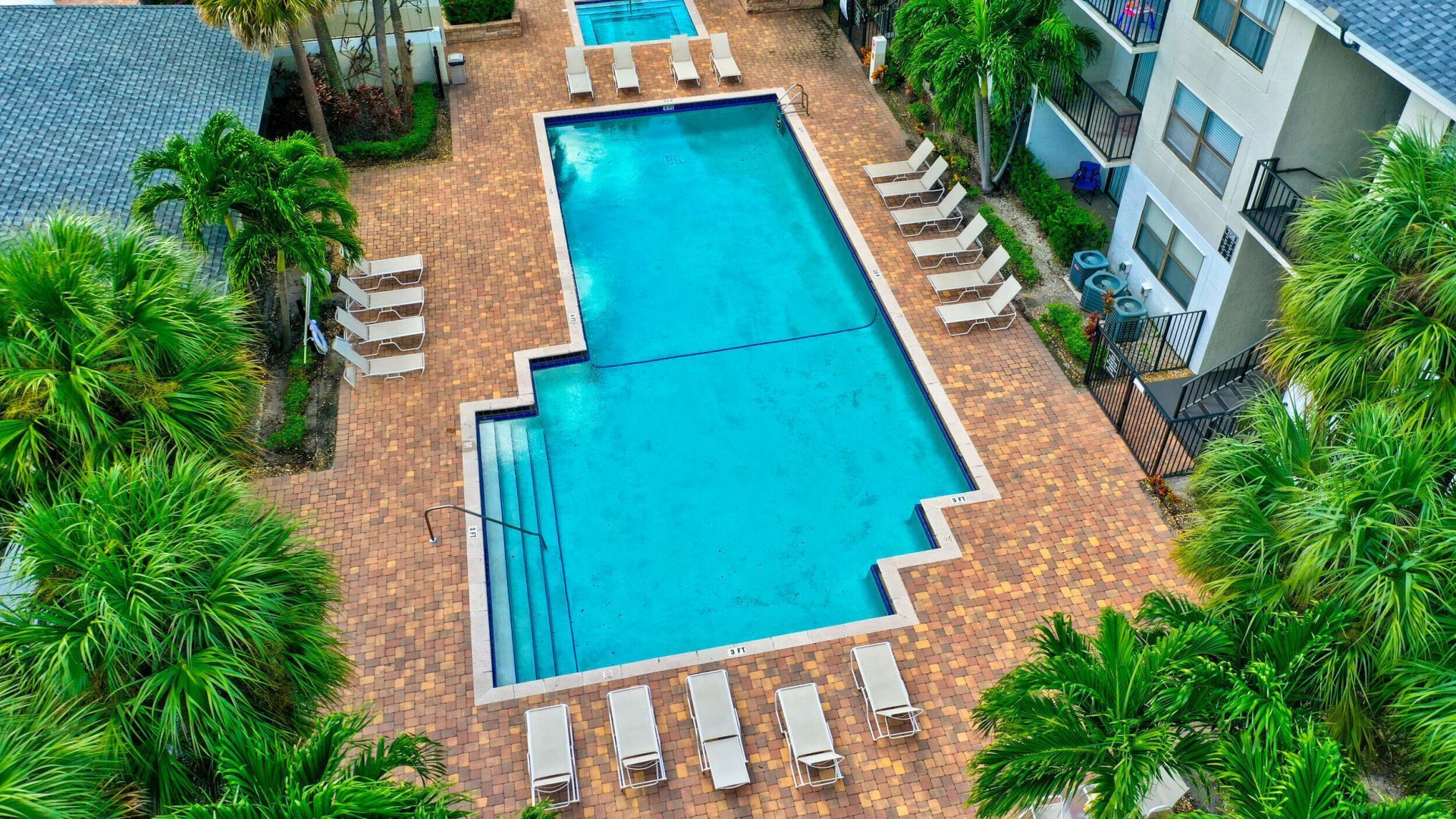 728 Executive Center Drive, Unit 21, West Palm Beach, FL 33401 Photo