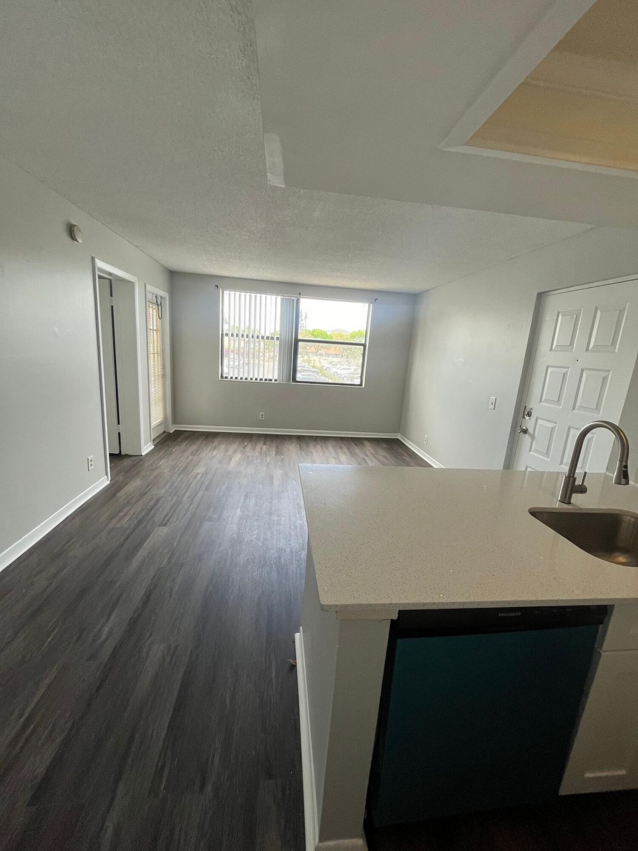 728 Executive Center Drive, Unit 21, West Palm Beach, FL 33401 Photo