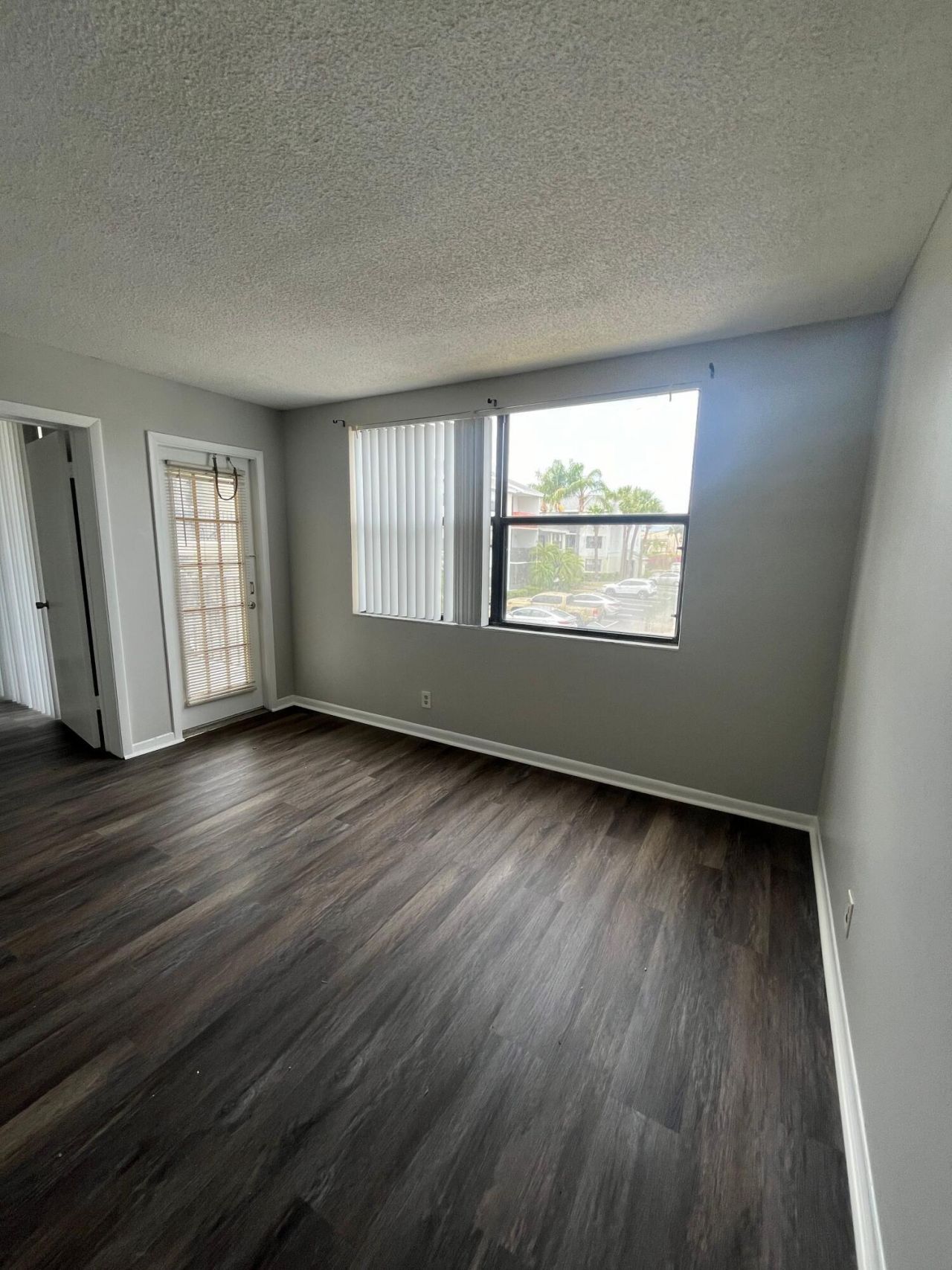 728 Executive Center Drive, Unit 21, West Palm Beach, FL 33401 Photo