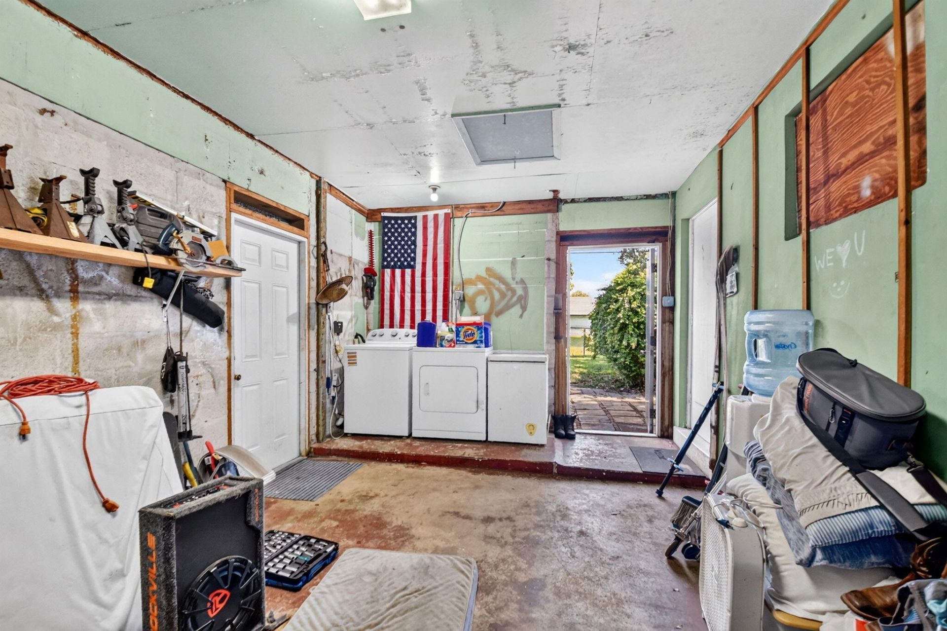 1572 Woodland Avenue, West Palm Beach, FL 33415 Photo