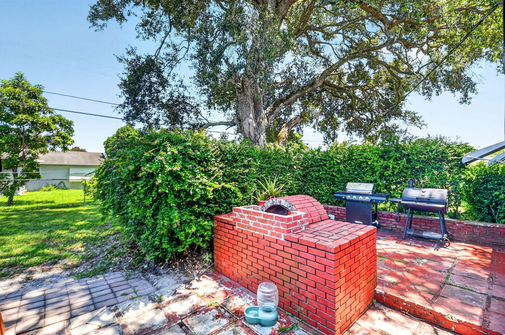 1572 Woodland Avenue, West Palm Beach, FL 33415 Photo