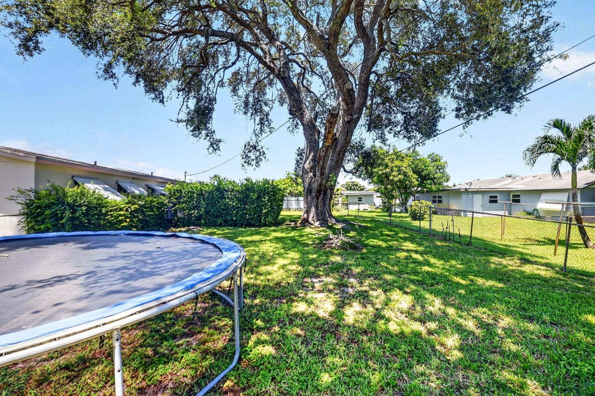 1572 Woodland Avenue, West Palm Beach, FL 33415 Photo