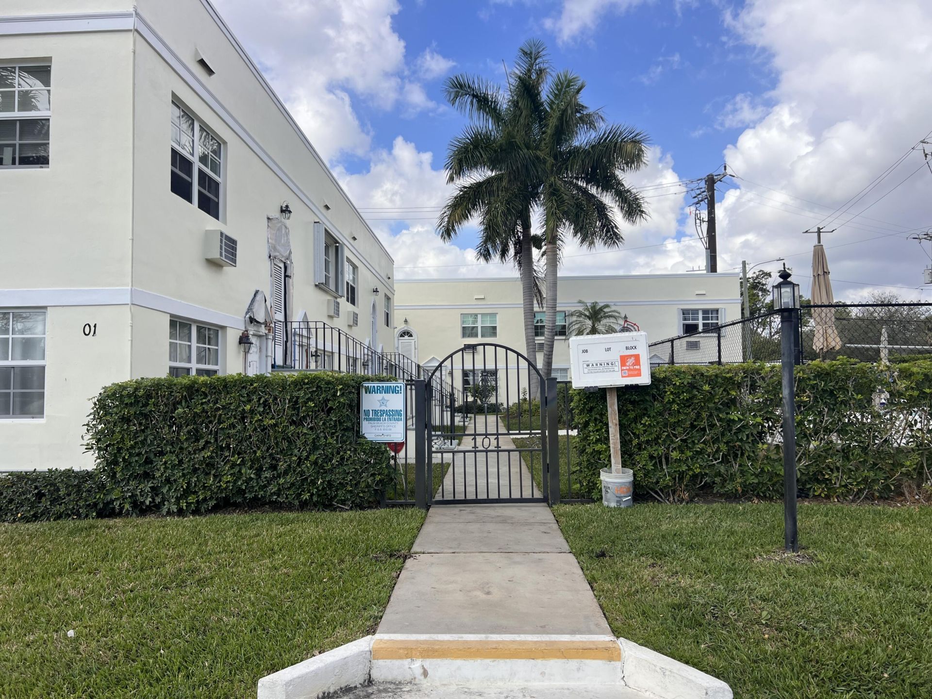 101 S Golfview Road, Unit 1, Lake Worth Beach, FL 33460 Photo