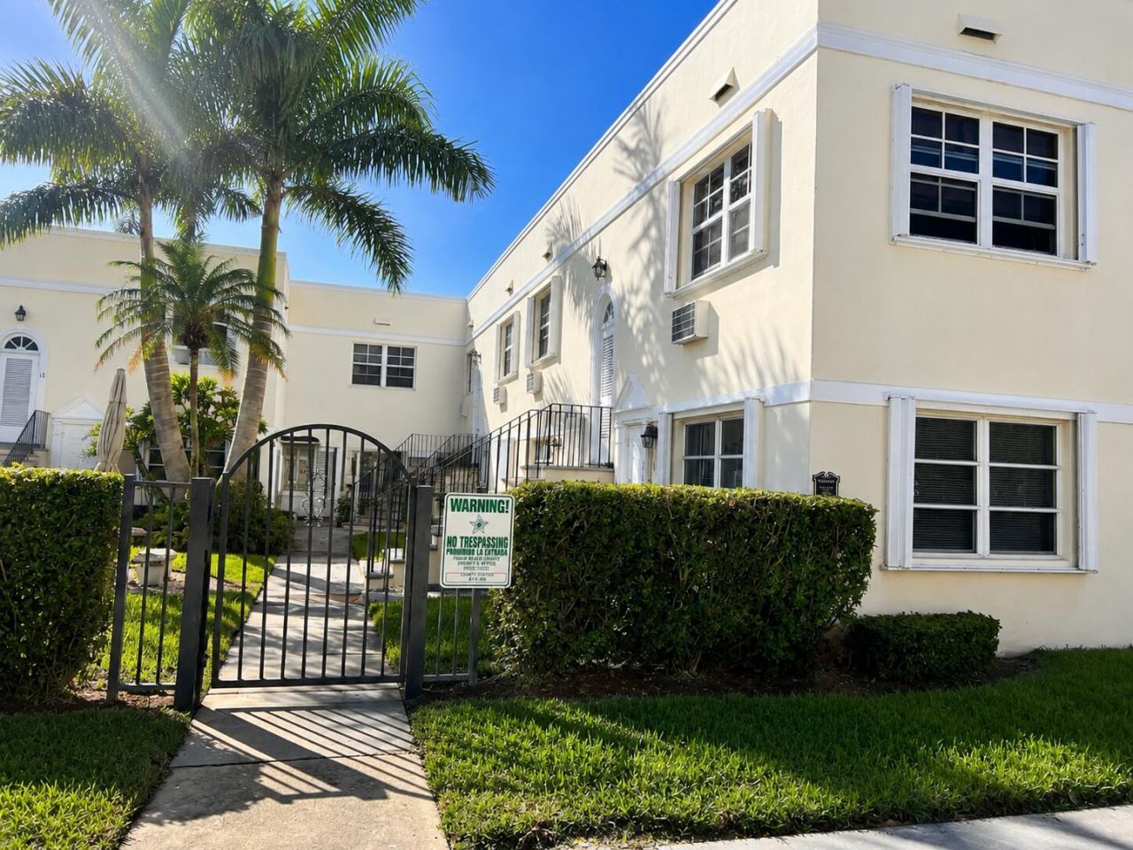 101 S Golfview Road, Unit 1, Lake Worth Beach, FL 33460 Photo