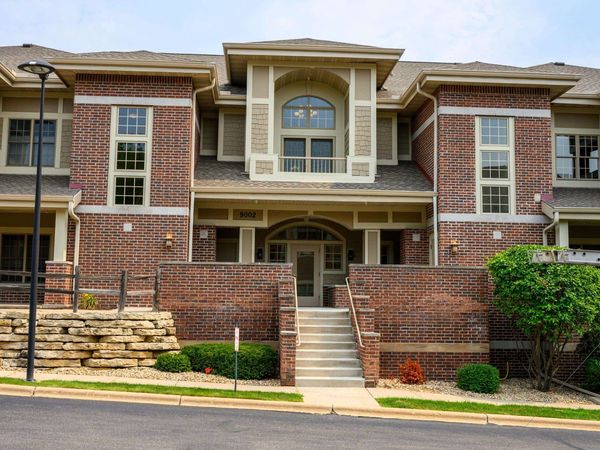 9002 Hawks Reserve Lane, Unit 201, Verona, WI 53593