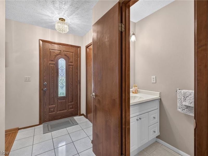 34260 Glen Drive, Eastlake, OH 44095 Photo 17