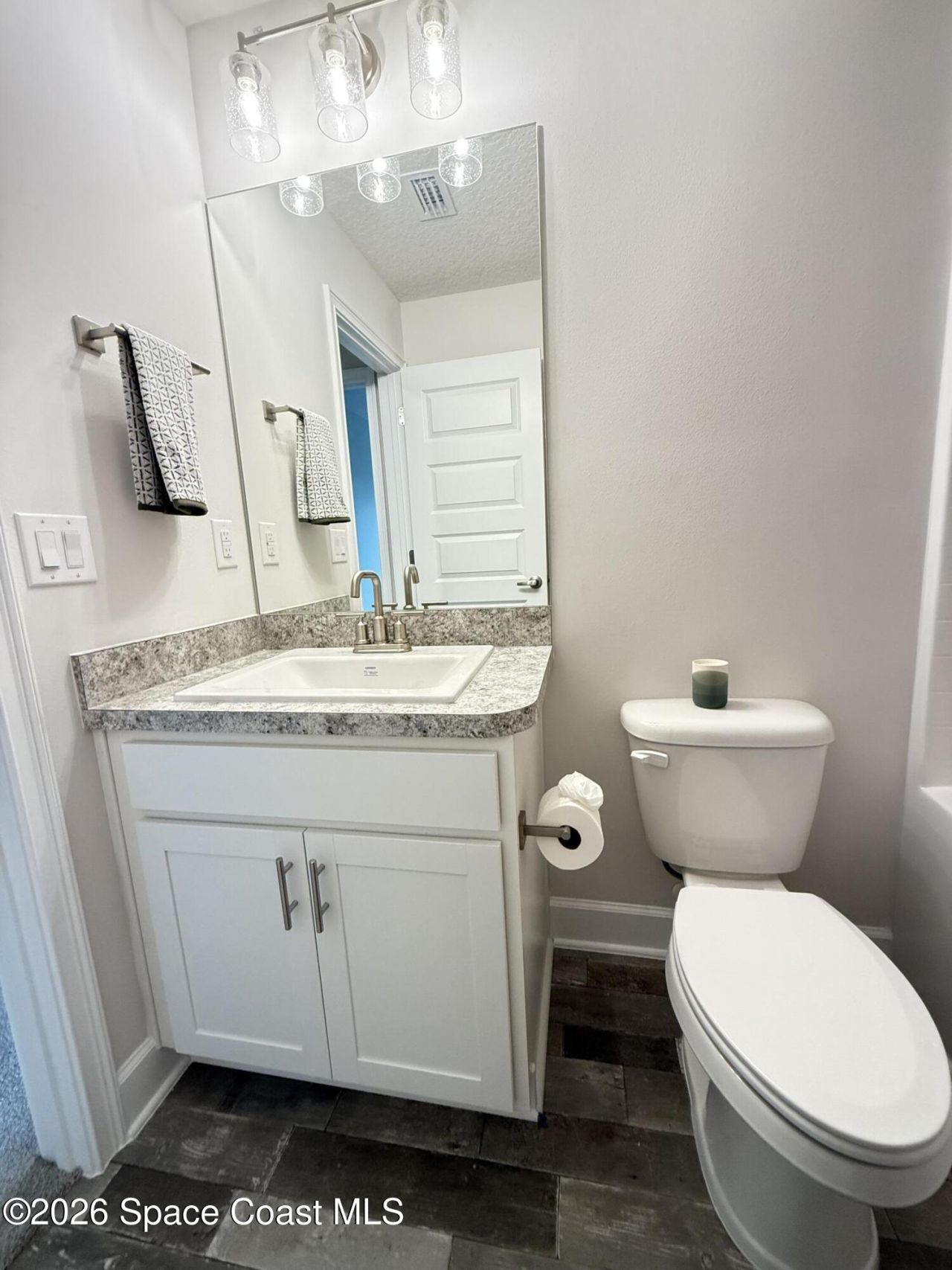 666 Tulip Drive , Sebastian, FL 32958 Photo