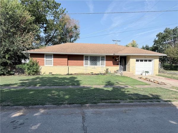 409 N 15th Street, Independence, KS 67301