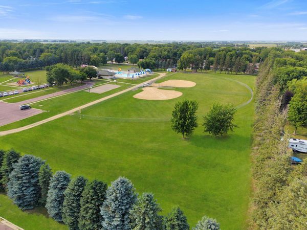 320 Elm Street, Tracy, MN 56175