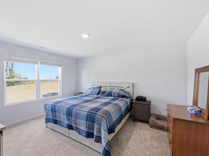 1017 Sherwood Loop, Bellefontaine, OH 43311 Photo 13