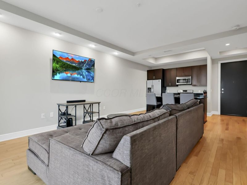 1145 N High Street, Unit 403, Columbus, OH 43201 Photo 10