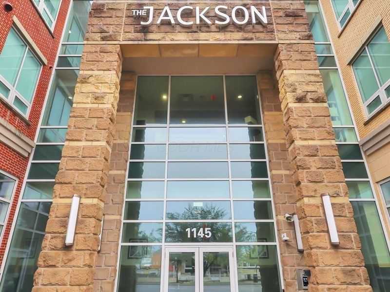 1145 N High Street, Unit 403, Columbus, OH 43201 Photo 2