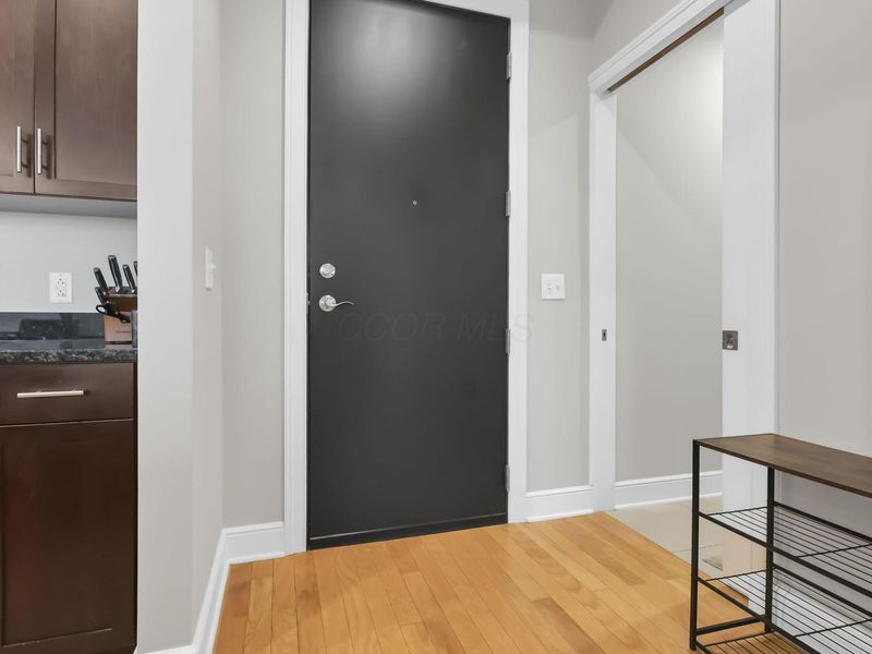 1145 N High Street, Unit 403, Columbus, OH 43201 Photo 7